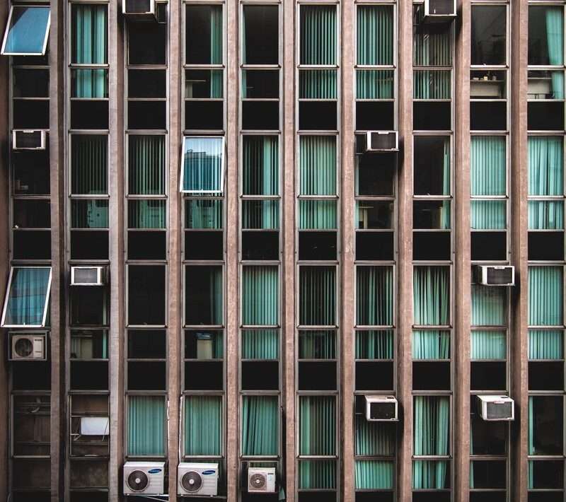 Mestá sa otepľujú, riešením je klimatizácia.