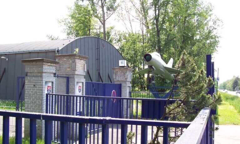 Definícia vzťahu: Živnosť vs. pracovný pomer – Právne hranice švarcsystému