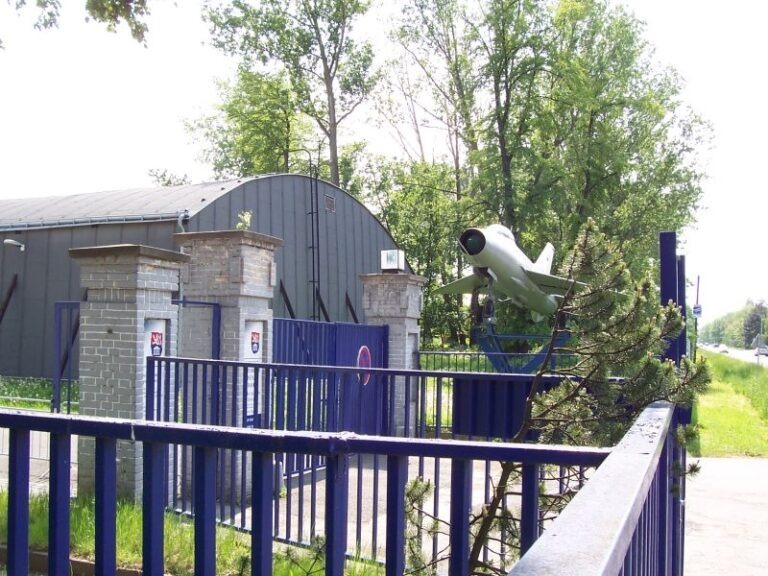 Definícia vzťahu: Živnosť vs. pracovný pomer – Právne hranice švarcsystému