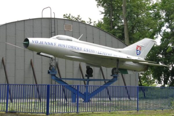 Pracovný čas: Nadčasy, sviatky, víkendy – Prehľad zákonných nárokov a príplatkov