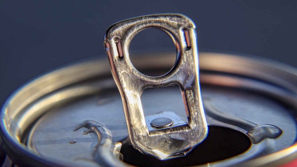 Divergencia trhov: Analýza trendov v hobby vs. certifikovaných profesionálnych UAV